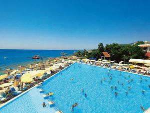Pięciogwiazdkowy hotel klubowy "Majestic Club Beach" (Kemer, Turcja): opis, liczba pokoi i infrastruktura