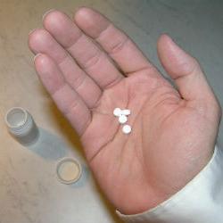 Tabletki przeczyszczające i inne środki na zaparcia